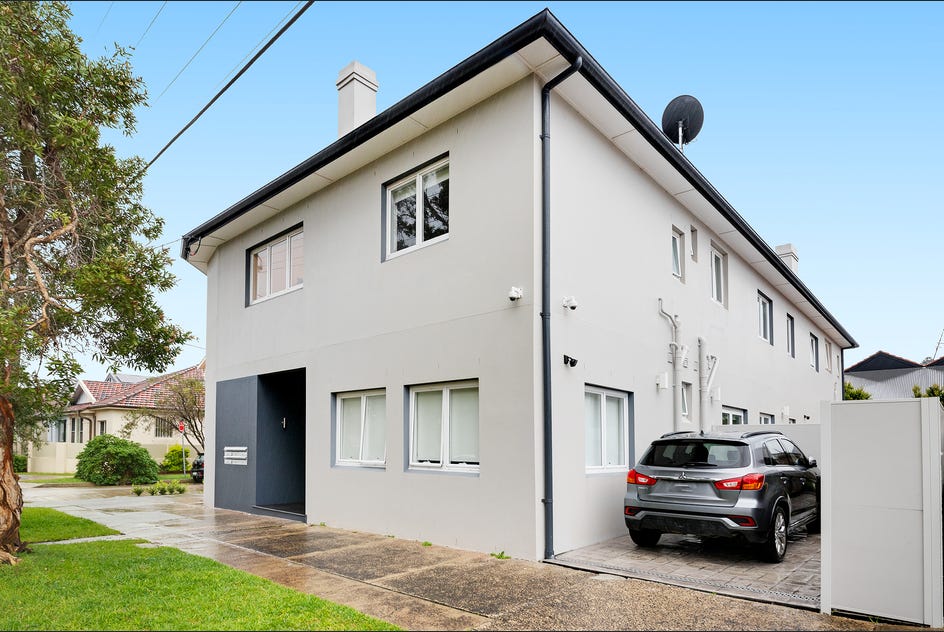 Unit 3, 93-97 O'Donnell Street (2)